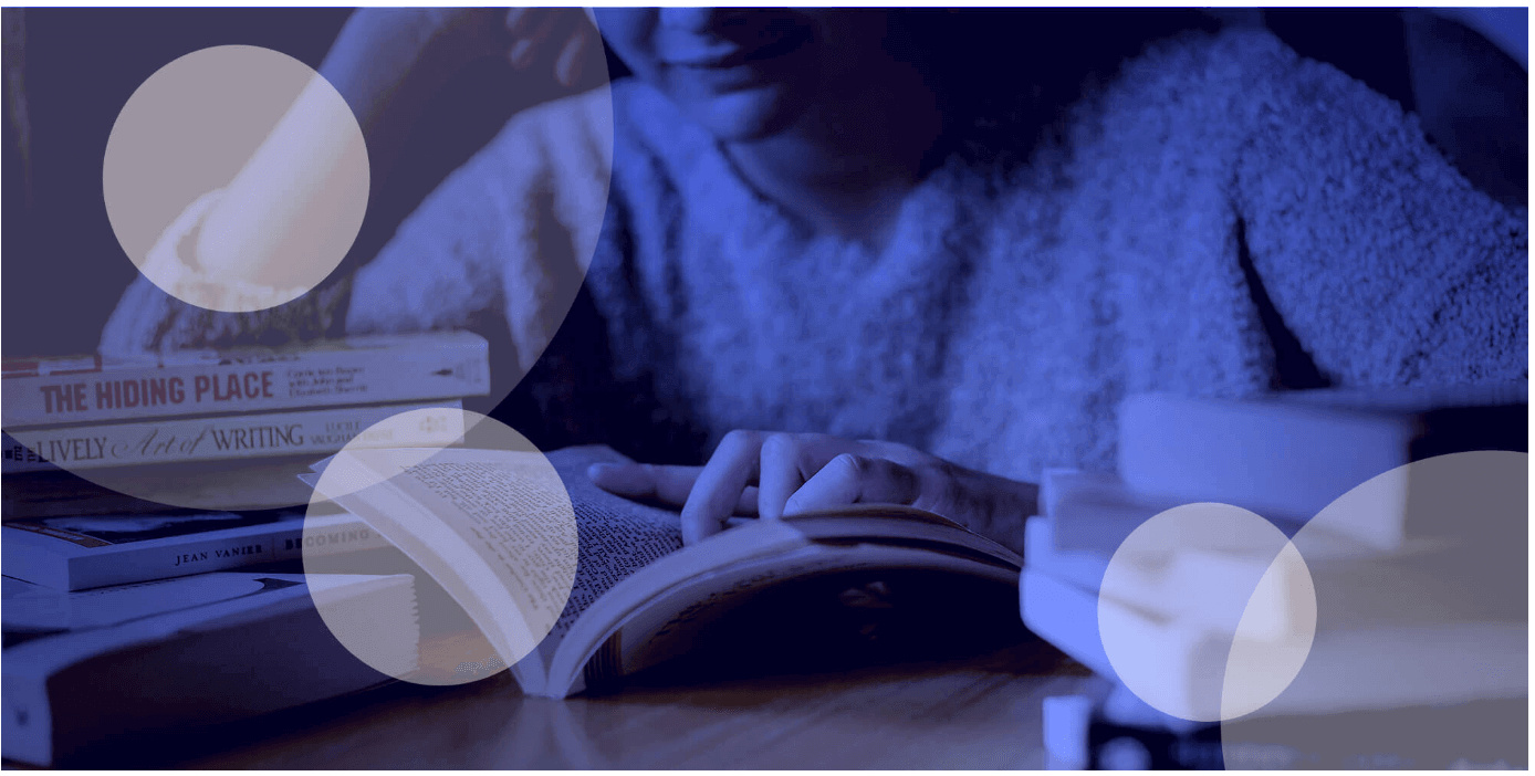 What hiring managers look for in UX designers 2 woman reading book